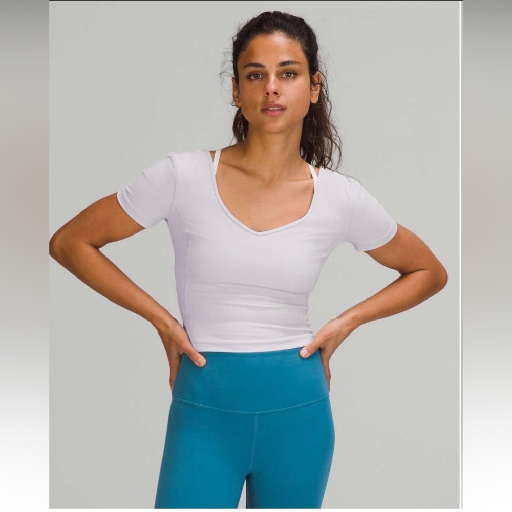 Lululemon Align tee